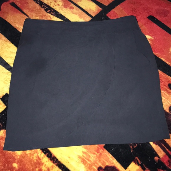 Ann Taylor loft blue/grey mini skirt size 6 💕 - Picture 2 of 7